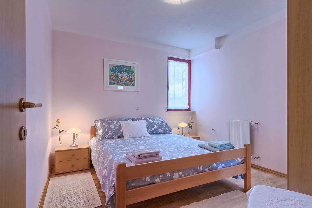 Nedeščina Apartments Valoda מראה חיצוני תמונה