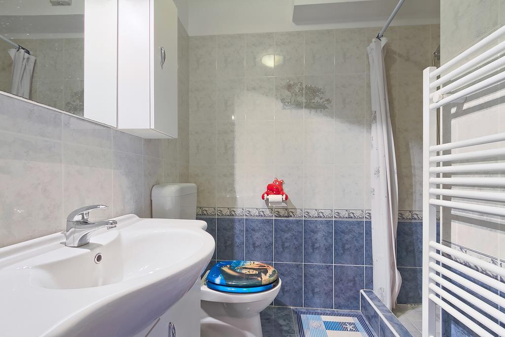 Nedeščina Apartments Valoda מראה חיצוני תמונה
