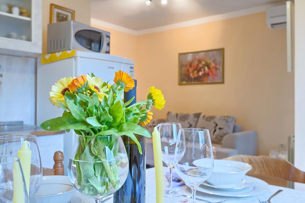 Nedeščina Apartments Valoda מראה חיצוני תמונה